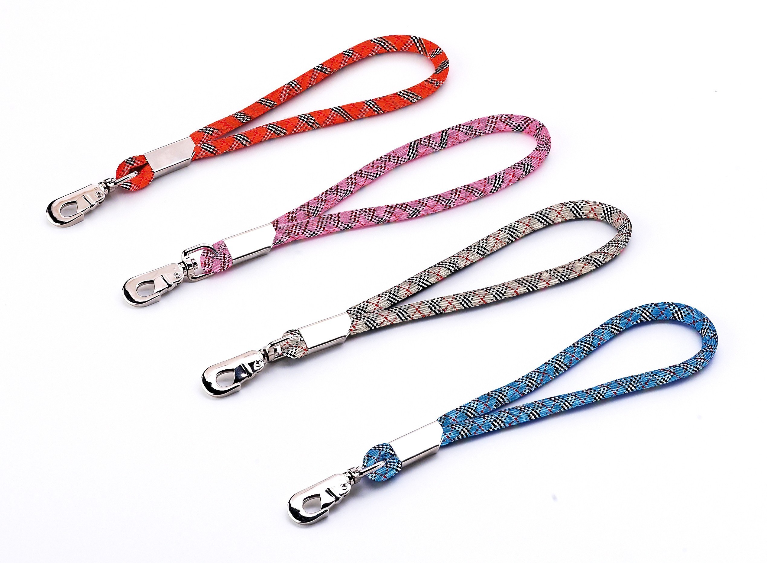 EMPUÑADURA NYLON REDONDA 40cm X 1,3cm